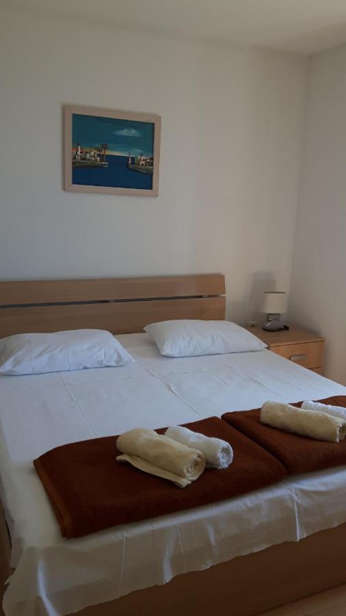 Rooms Andelka Bol Esterno foto